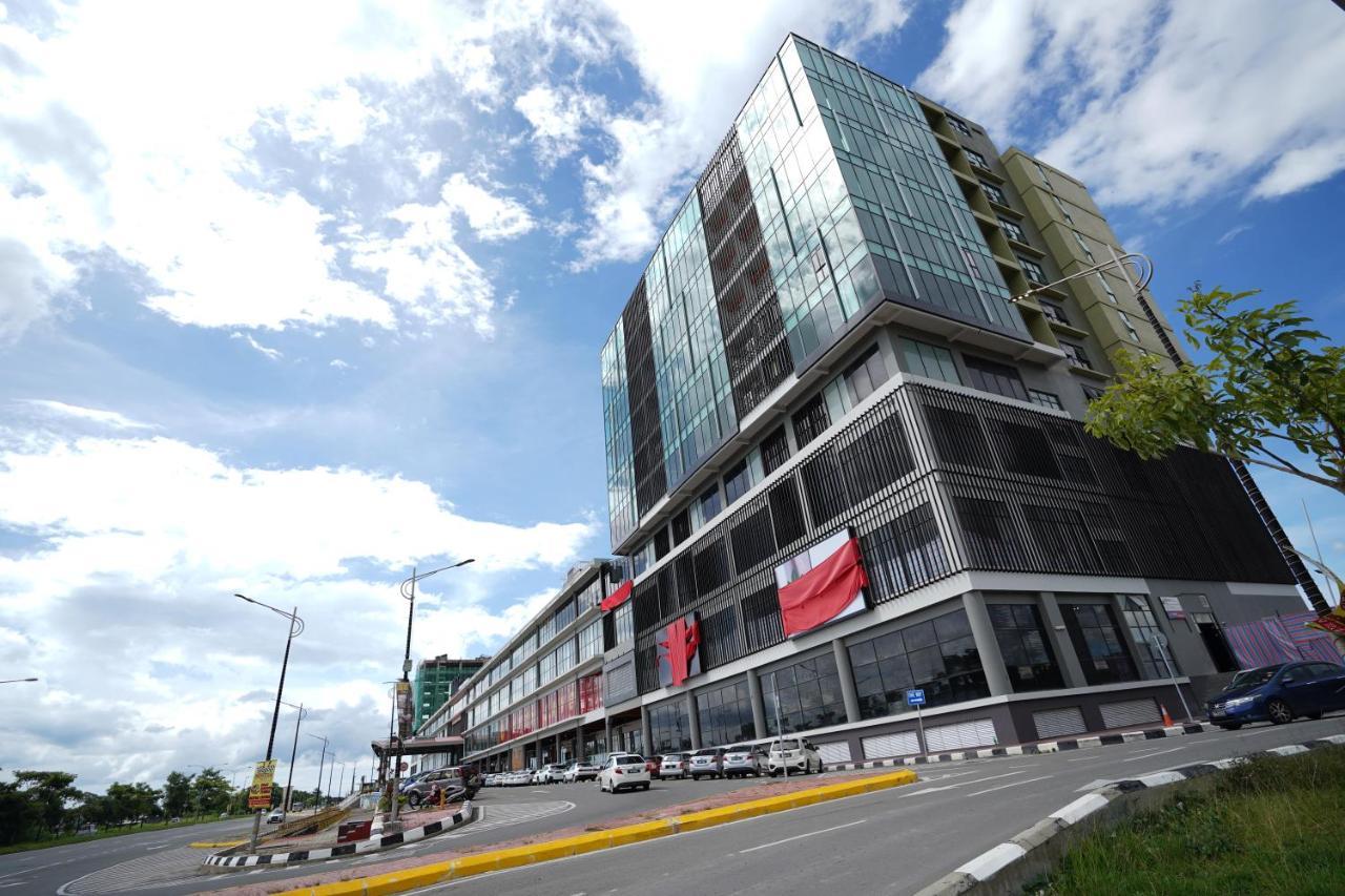 Itcc Manhattan Suites By Calvin Donggongon Luaran gambar