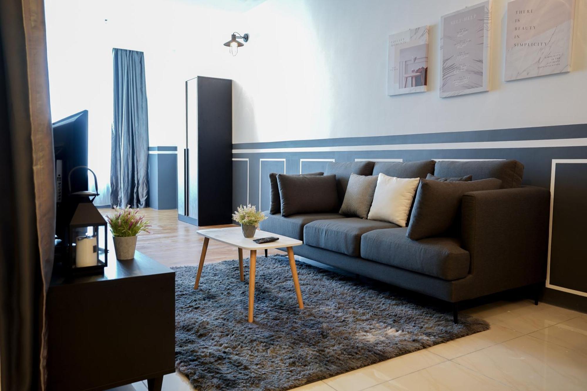 Itcc Manhattan Suites By Calvin Donggongon Luaran gambar