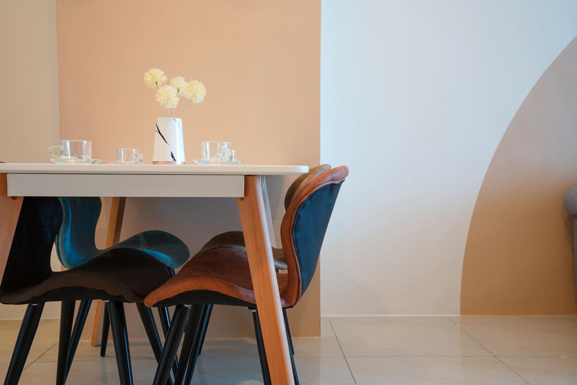 Itcc Manhattan Suites By Calvin Donggongon Luaran gambar