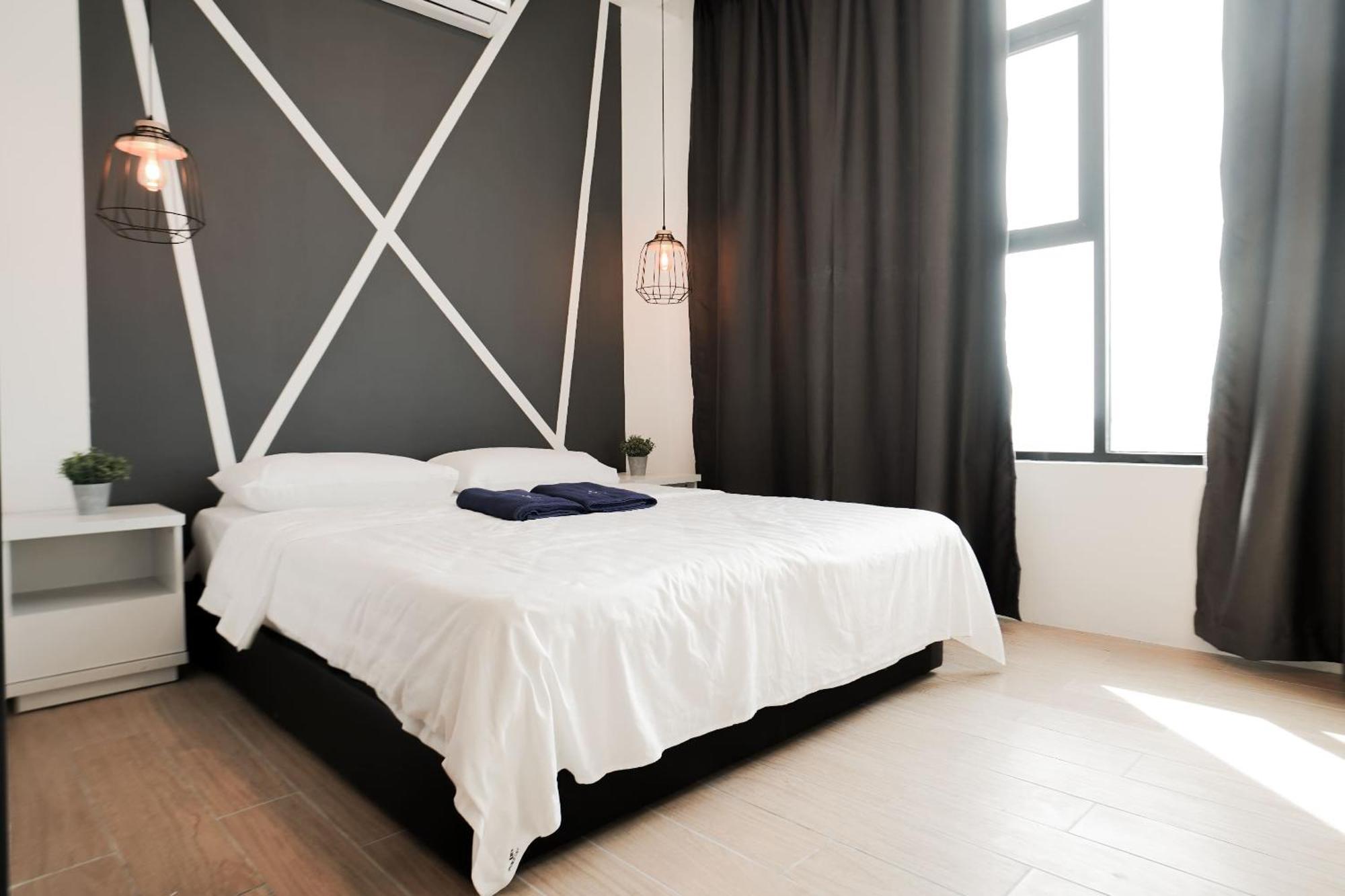 Itcc Manhattan Suites By Calvin Donggongon Luaran gambar