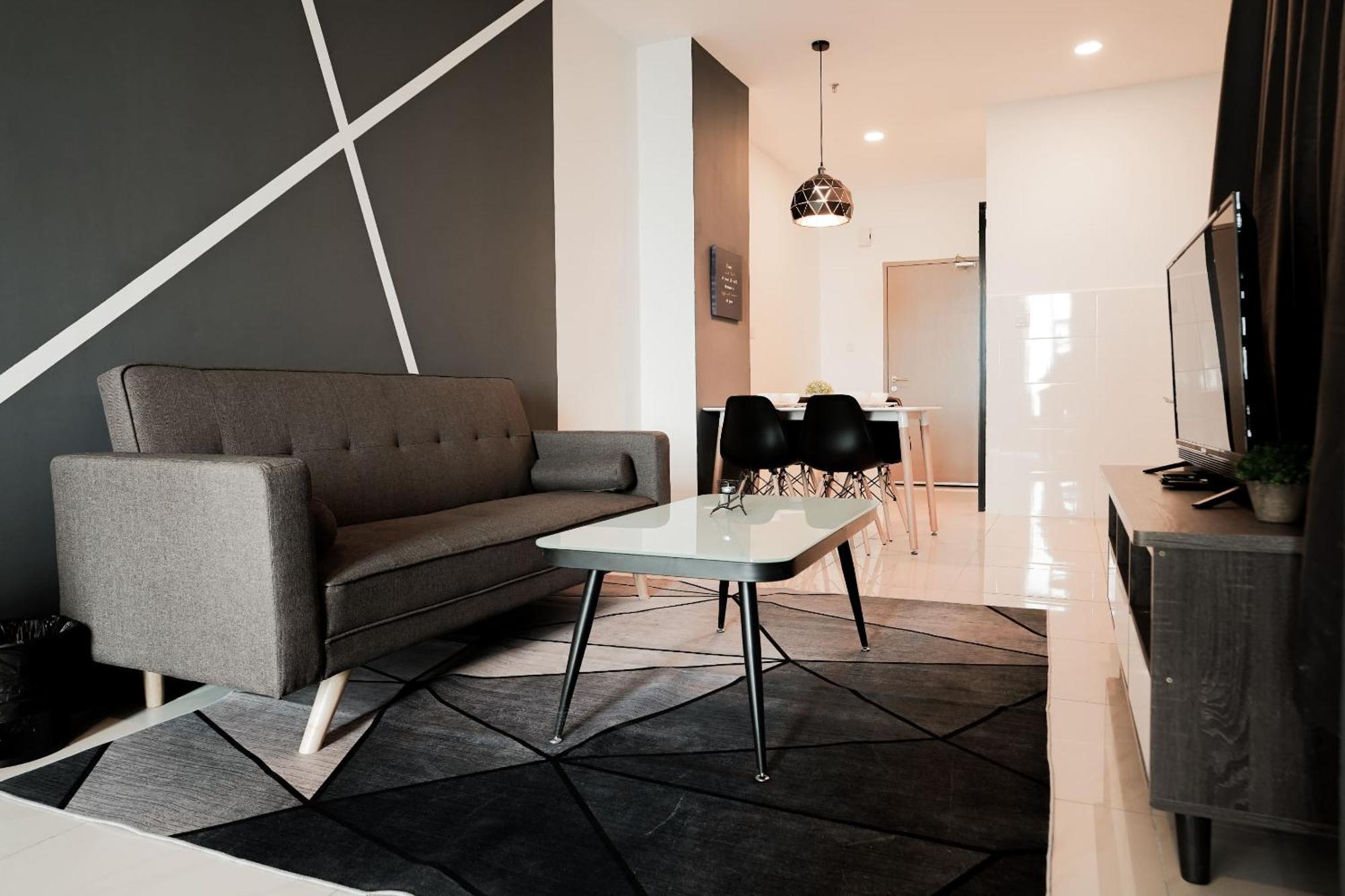 Itcc Manhattan Suites By Calvin Donggongon Luaran gambar